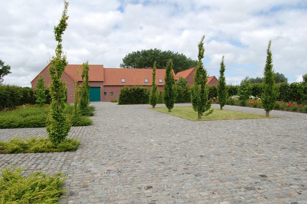 فيلا Ferme Du Charme Moustier المظهر الخارجي الصورة